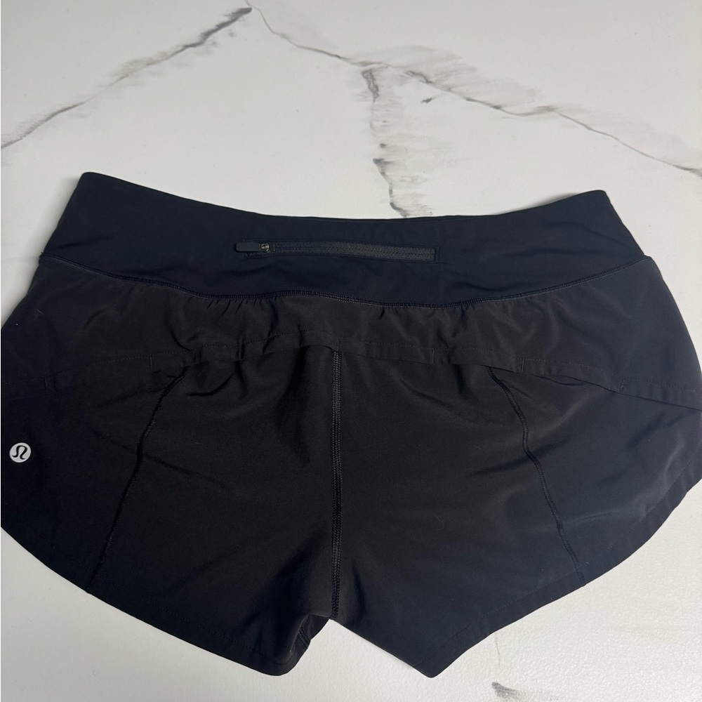 lululemon speed up shorts 2.5” - Picture 2 of 9